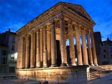 معبد آگوستوس و روم